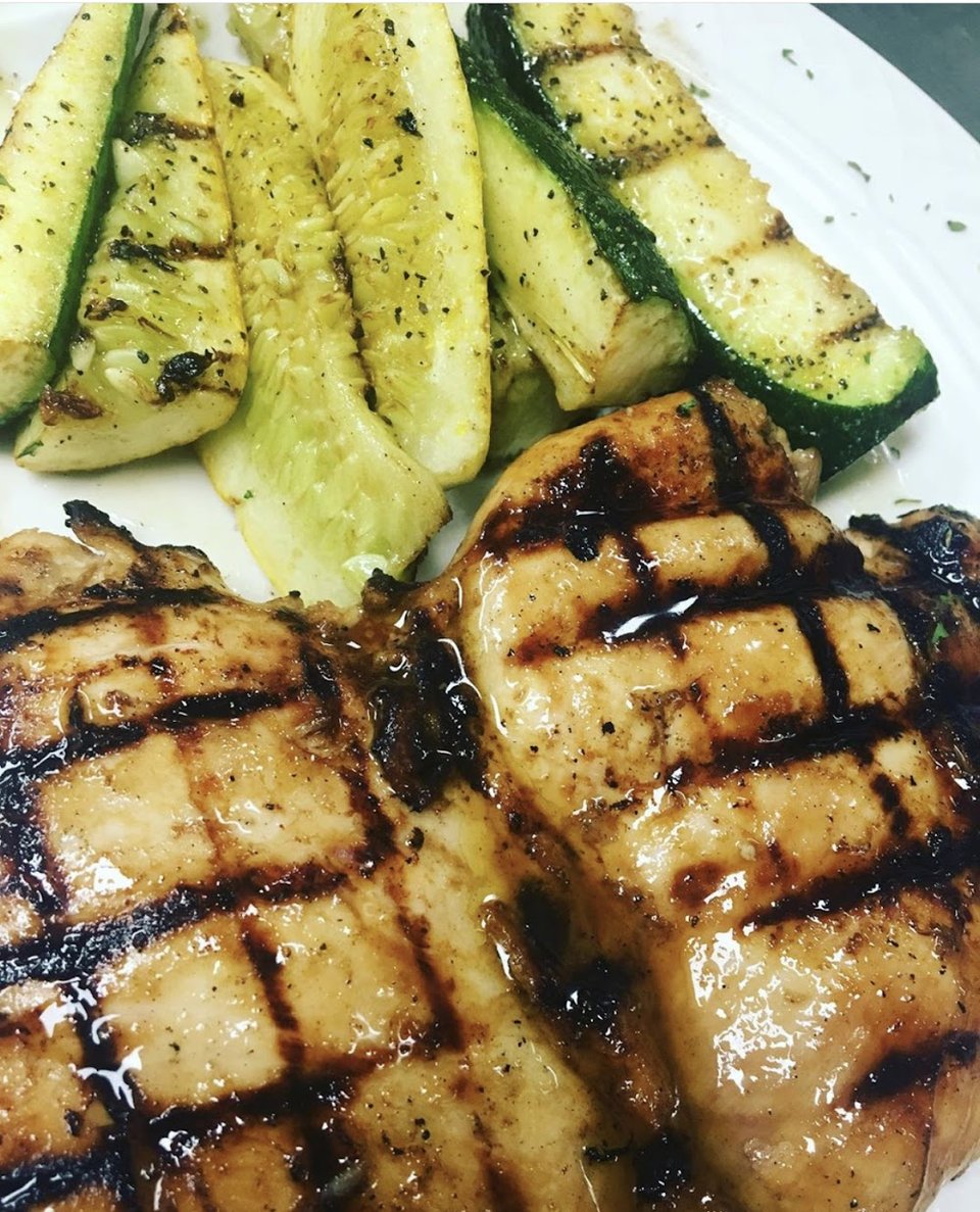 Charbroiled Boneless Chicken Breast